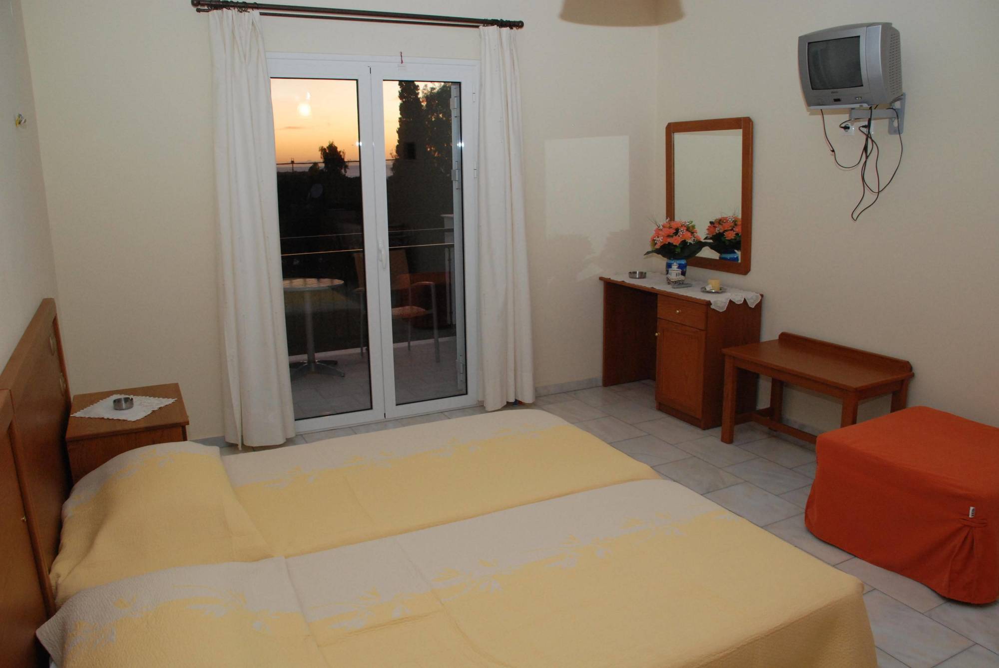 Barbara Studios & Apartments Svoronata Exterior foto
